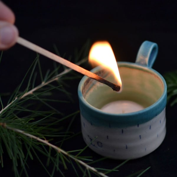 Super second - Tealight cup - Complete with a hand poured tea light