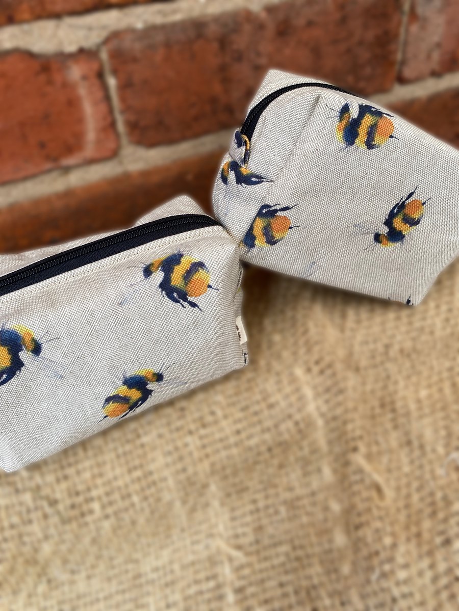 Large Bee Print Box Pouch