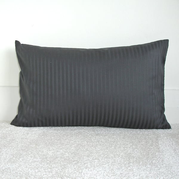 Tempur Travel Pillow Cover Black 16"x10" 16x10 Cotton Sateen Ticking Stripes