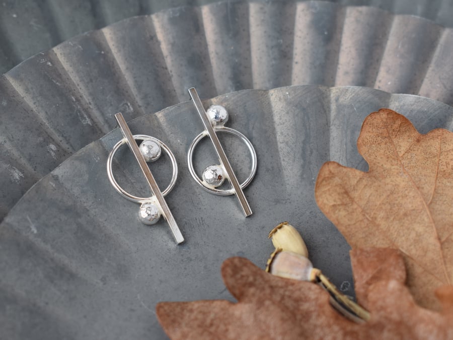 Contemporary Silver Earrings - Geometric Circle Stick Design