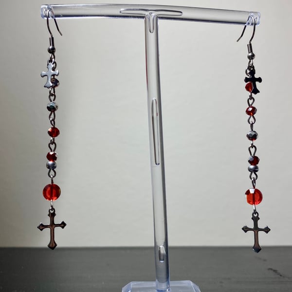 Lavinya- Cross earrings 