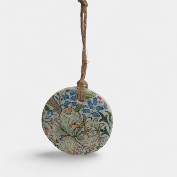 Blue & Green Flowers Vintage Style Round Clay Hanging Aromatherapy Diffuser