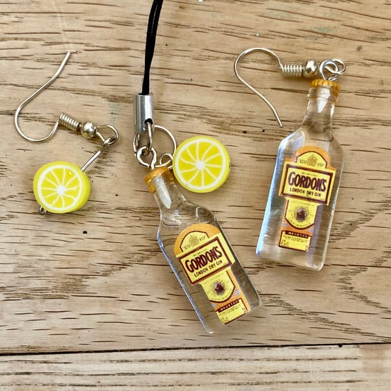 Gin O'clock Bag Charm and Earring set for the lady that lunches!