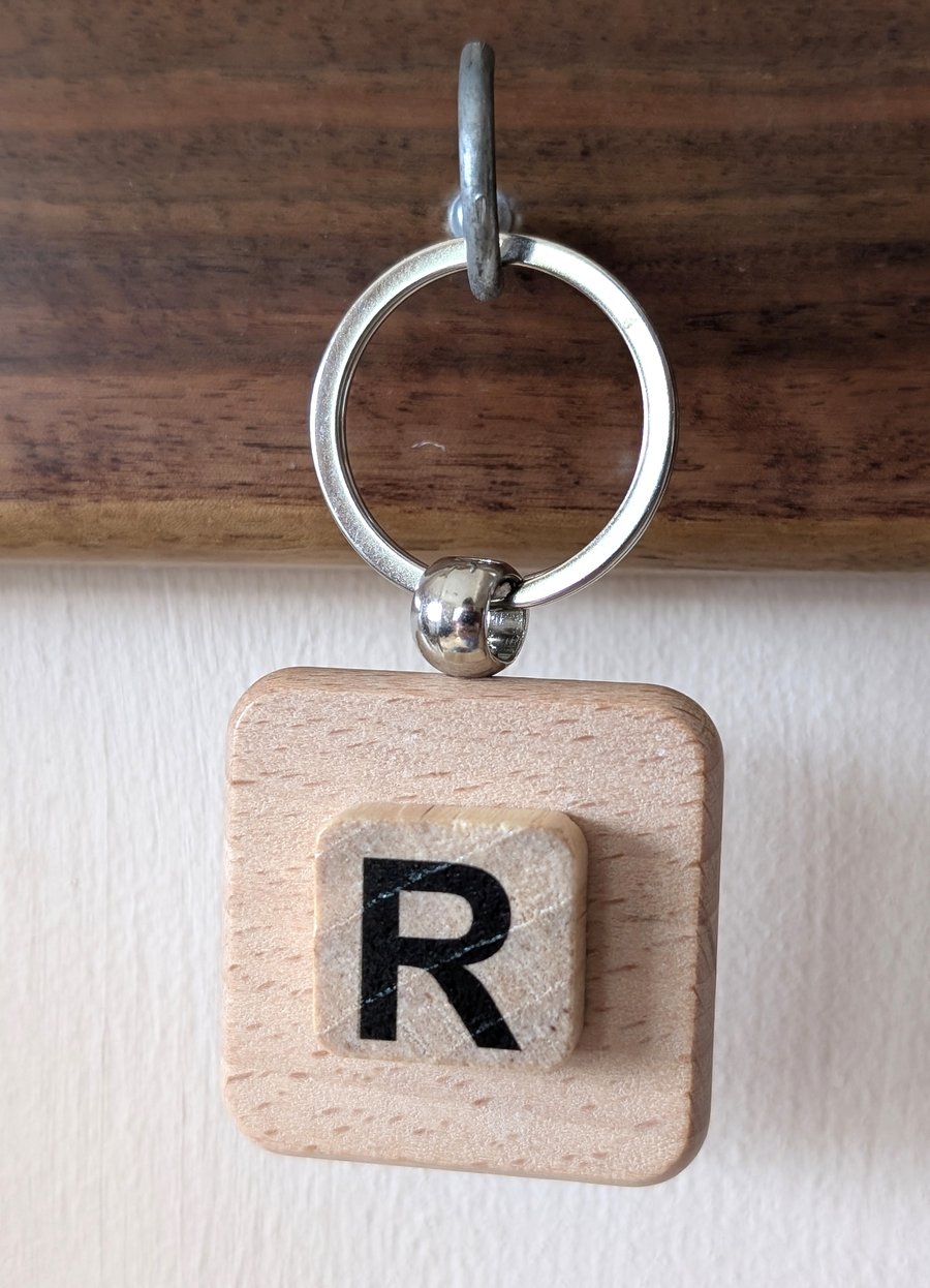 Alphabet letter tile wooden keyring - bagcharm - R