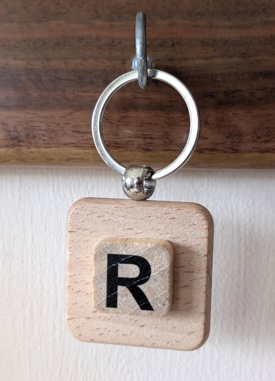 Alphabet letter tile wooden keyring - bagcharm - R