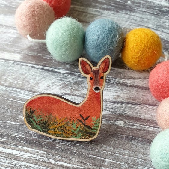 Roe Deer Wood Pin Brooch