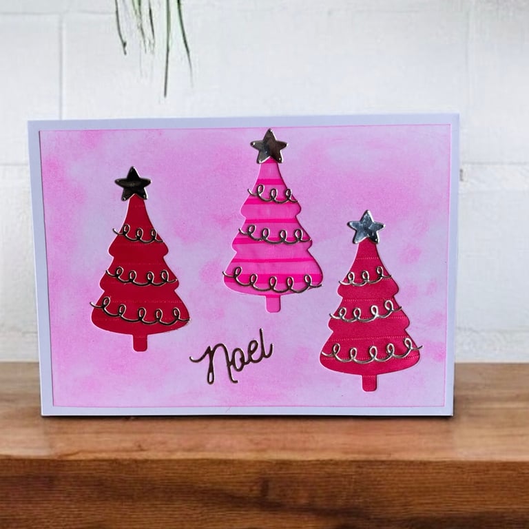 “I’m Dreaming of a Pink Christmas” Greetings Card! 