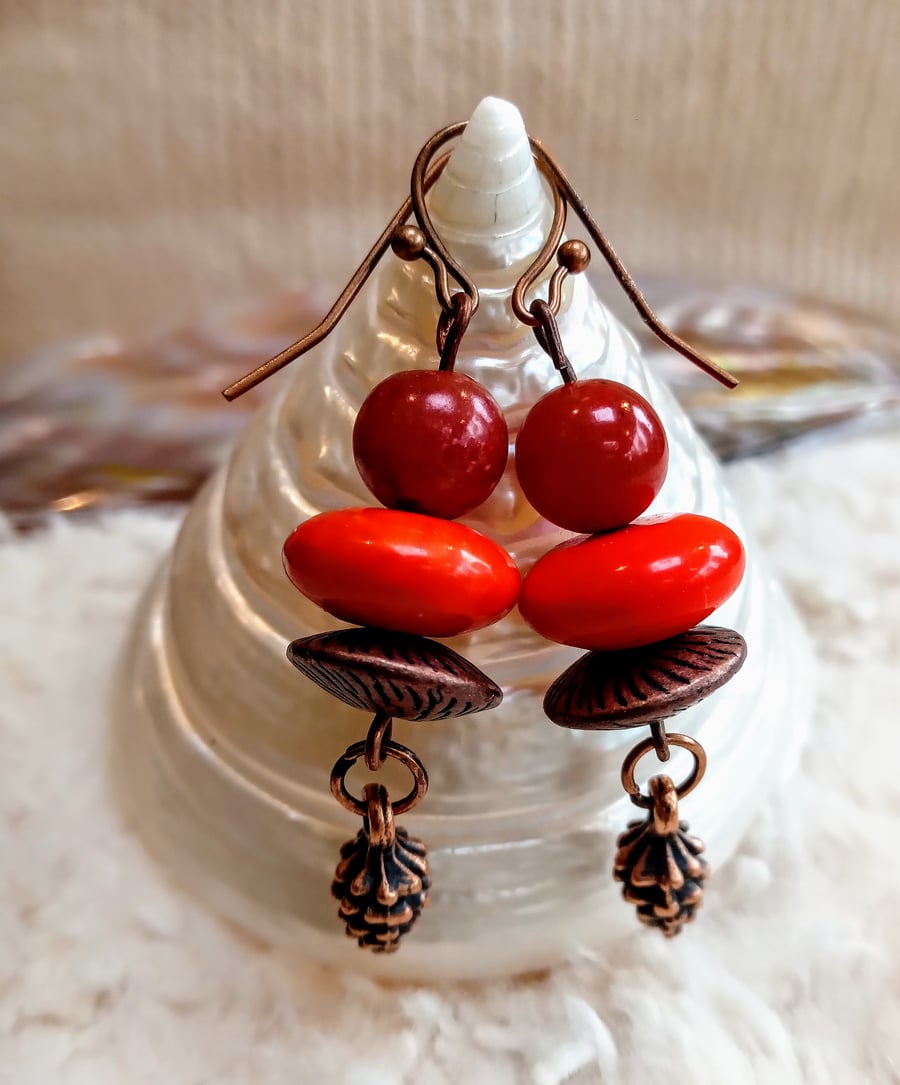 Wacky CORAL saucer with brown AGATE & Copper beaded EARRINGS