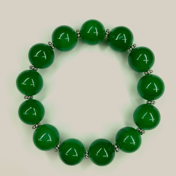 Stretch beaded agate crystal bracelet in Deep Green