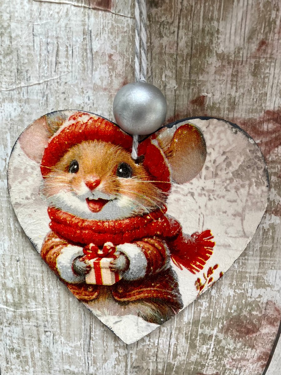 Winter Mouse Hanging Heart Decoration Cute Mouse In Bobble Hat in The Snow