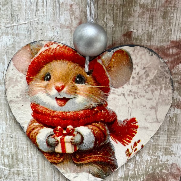 Winter Mouse Hanging Heart Decoration Cute Mouse In Bobble Hat in The Snow