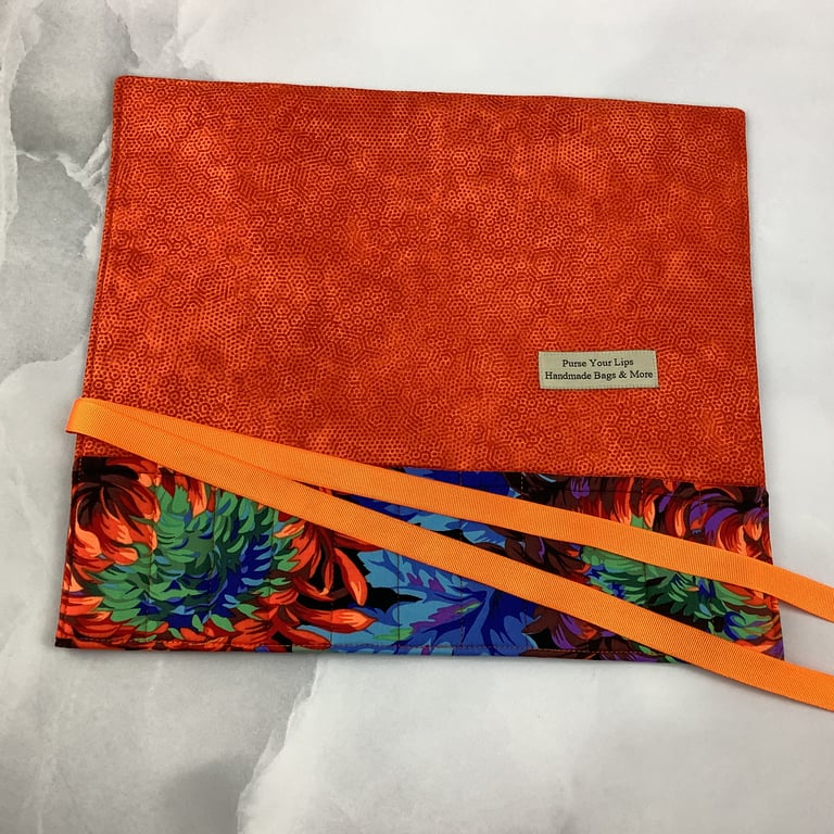 Floral fabric brush roll, Flowers pencil wrap, Tool roll, Handmade