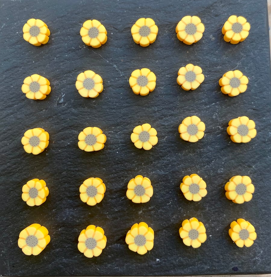 25 x polymer clay sunflower floral beads