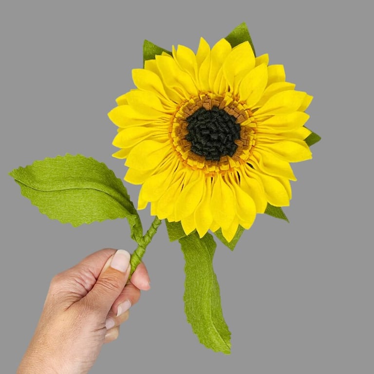The Crafty Kit Company 'Sunflower' Felt Craft Kit