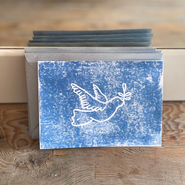 Pack of 4 - Dove charity cards