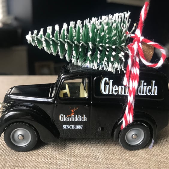 Vintage WHISKY  GLENFIDDICH  VAN.   die cast CHRISTMAS decoration
