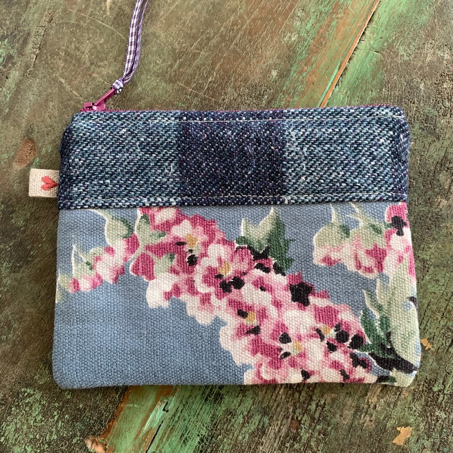 Vintage floral linen and tweed coin purse