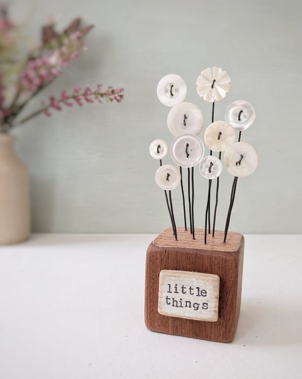 Mother of Pearl Buttons in a Wood Block 'little things'