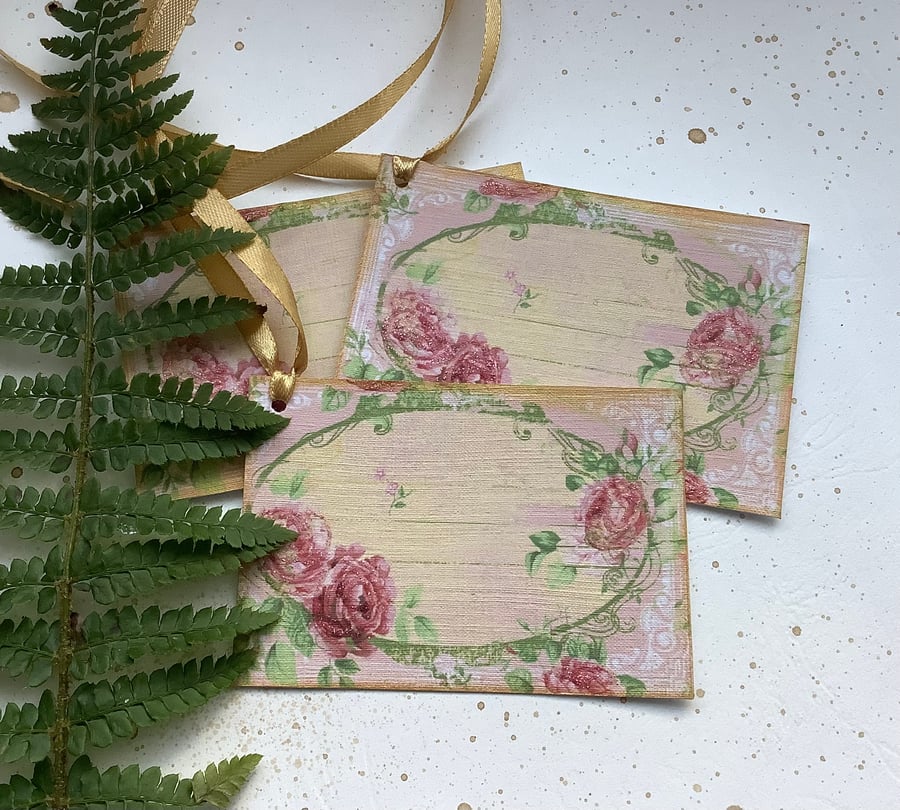 GIFT TAGS. Vintage-style , 'English Rose ' ( set of 3) 