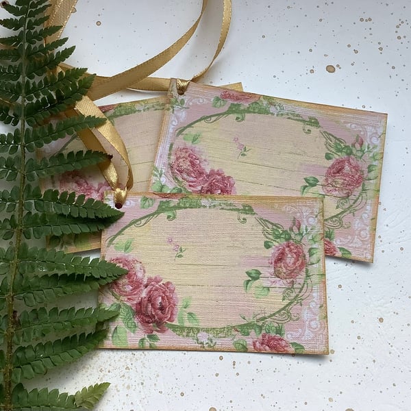 GIFT TAGS. Vintage-style , 'English Rose ' ( set of 3) 