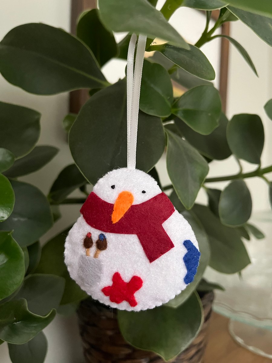 The Arty One - Felt Snowman Decoration