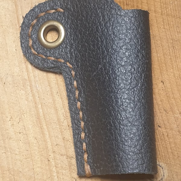 Hand stitched black leather lighter pouch for Clipper lighters.