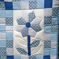 Blue Flower Wall Hanging Quilt - Folksy