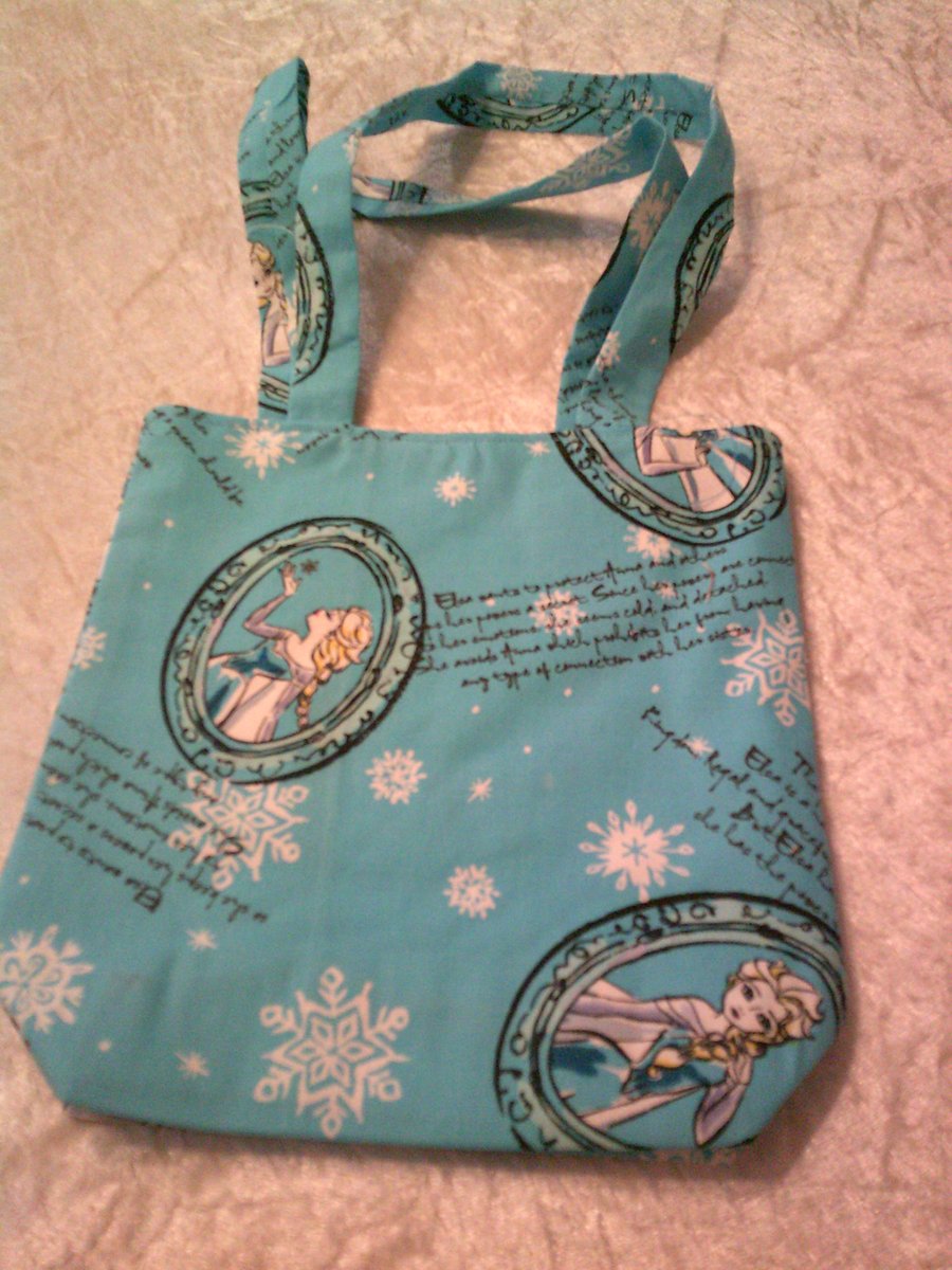 Elsa in Ovals Fabric Bag