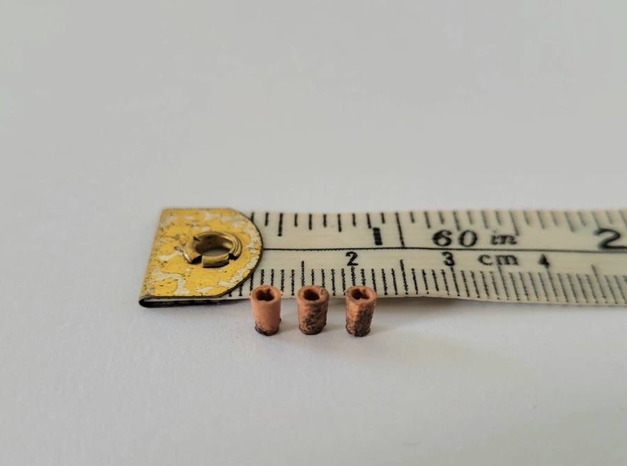 Set of 3 48th scale Extra Small size Flower Pots