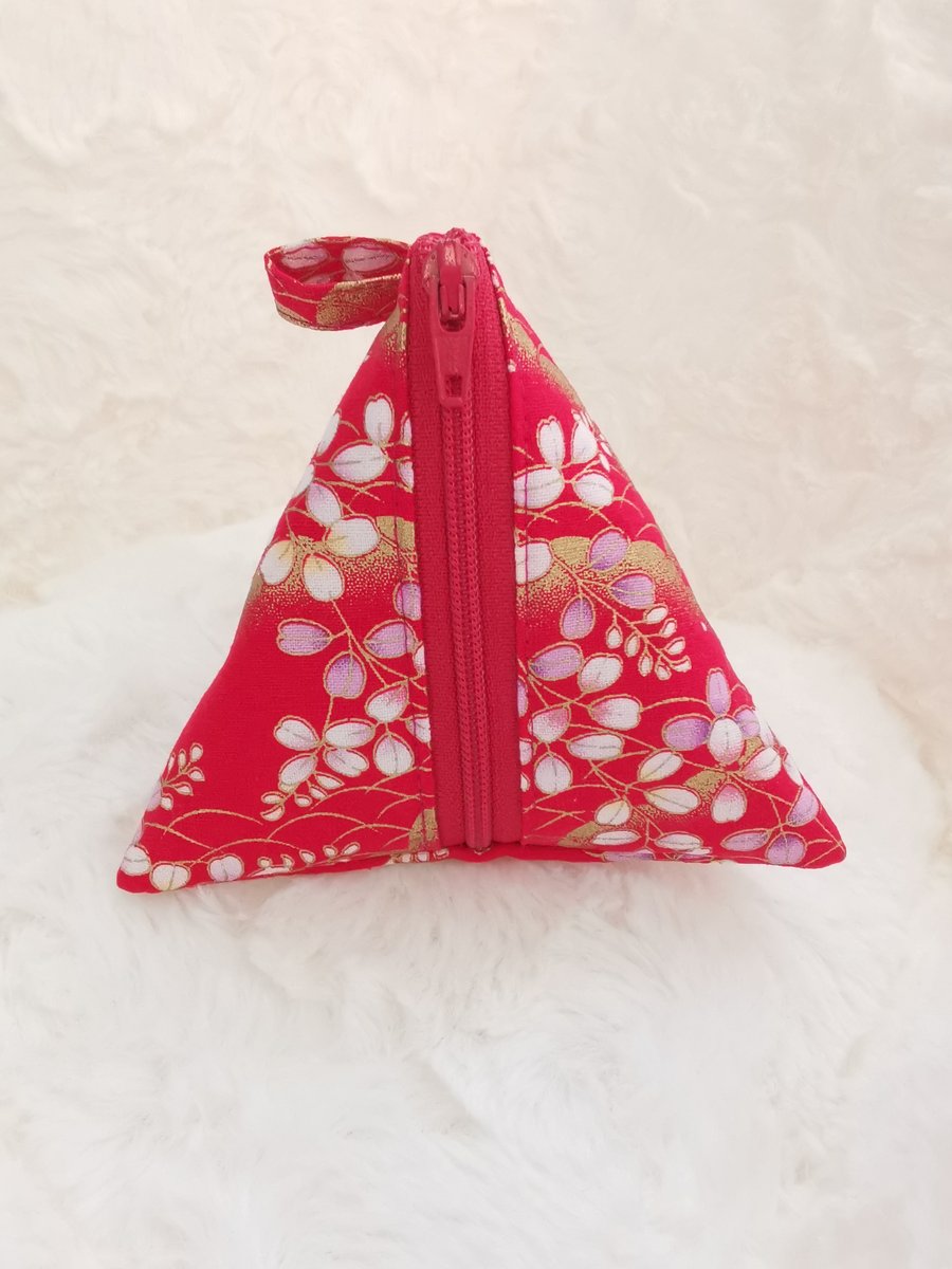 Triangular Purse Pyramid coin purse 