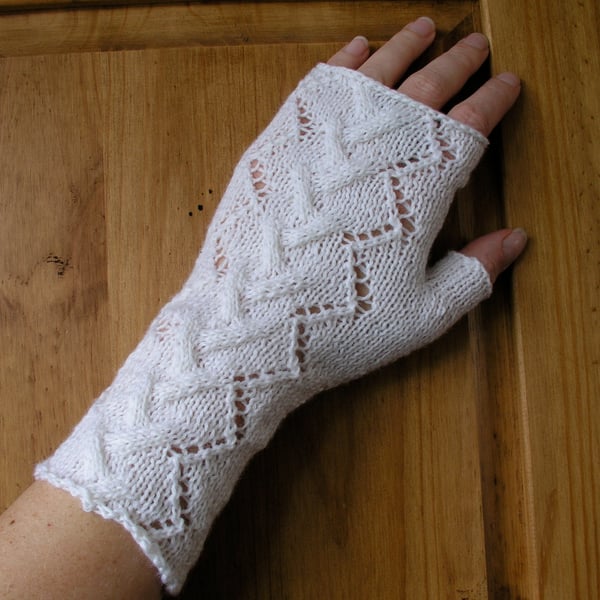 White fingerless gloves wrist warmers