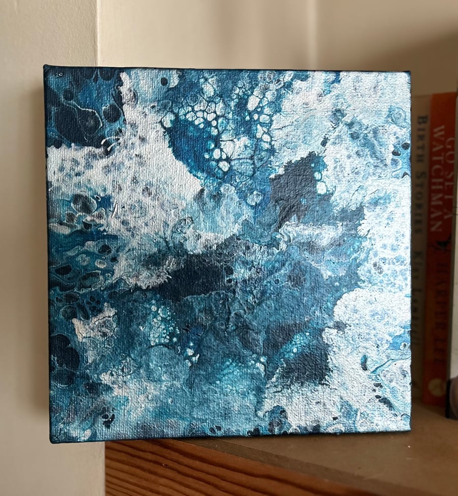 Fluid art on 20cm thin edge canvas