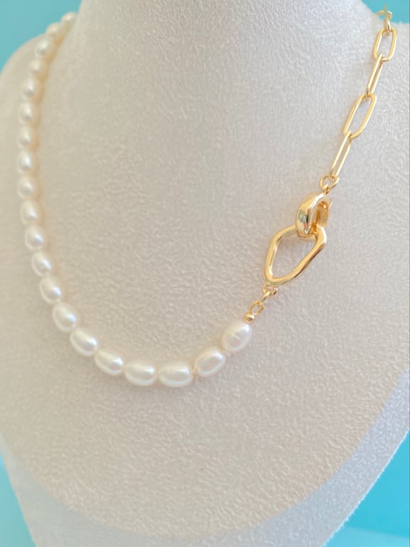 Freshwater Pearls and Gold Plated Chain Necklace