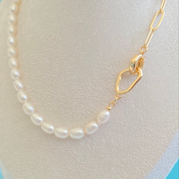 Freshwater Pearls and Gold Plated Chain Necklace