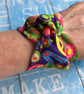 Wide cuff bracelet in retro design fabric - Image 1