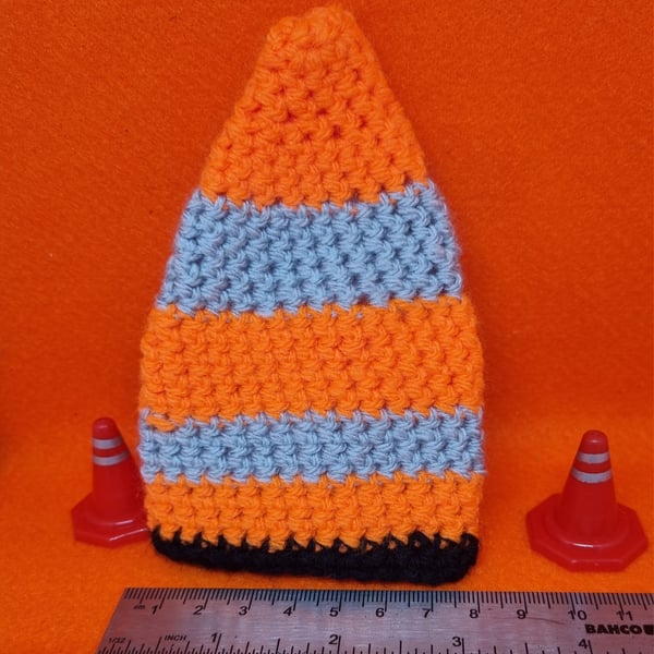 Nipfest iconic cone pet size hat