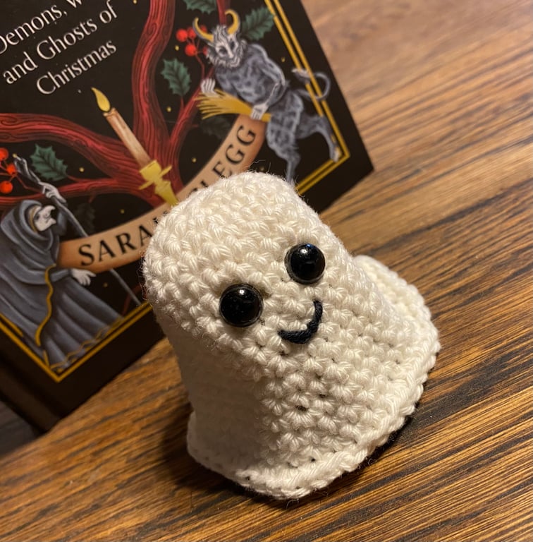 Pet Ghosts - Novelty Crochet Mini Plushie - Key Ring - Bag Charm