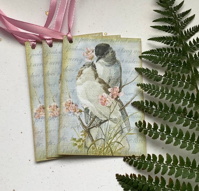 GIFT TAGS . Vintage style.' Lovebirds '( set of 3) Valentine .Wedding.
