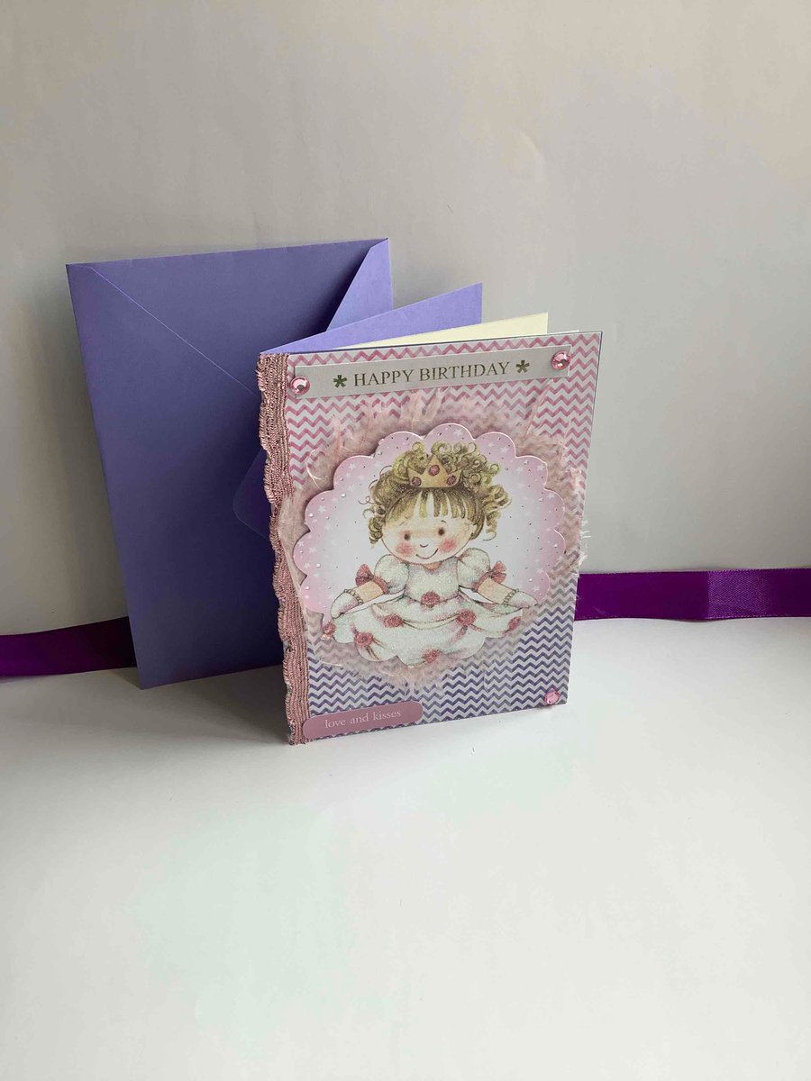 Child’s happy birthday card 