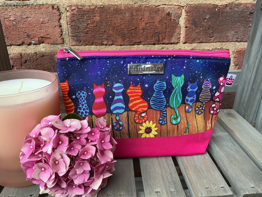 Cat Two Tone Zip Pouch