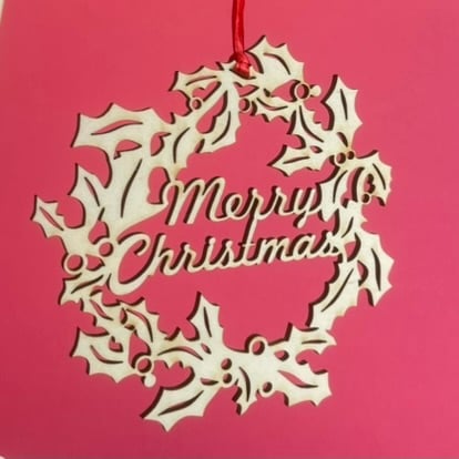 'Merry Christmas' wreath (medium)