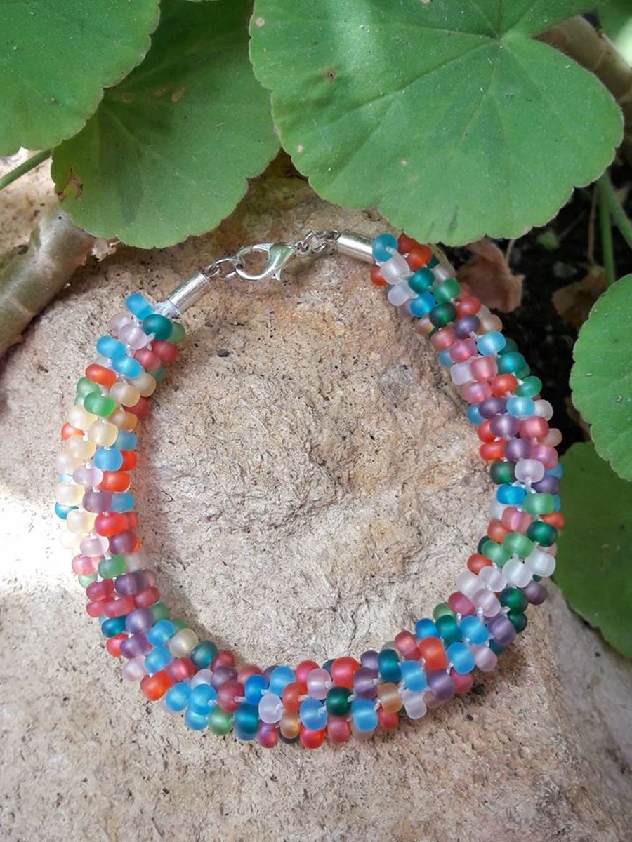 SALE Multicoloured beaded bracelet - Kumihimo