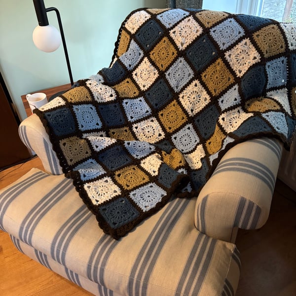 Autumn vibes, large crocheted blanket