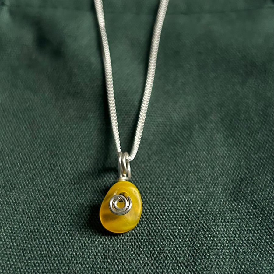 Yellow Seaglass REF: Yellow Seaglass01