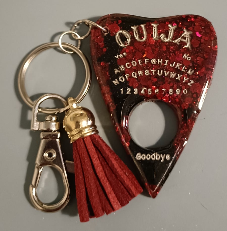 Red and black Ouija keyring 