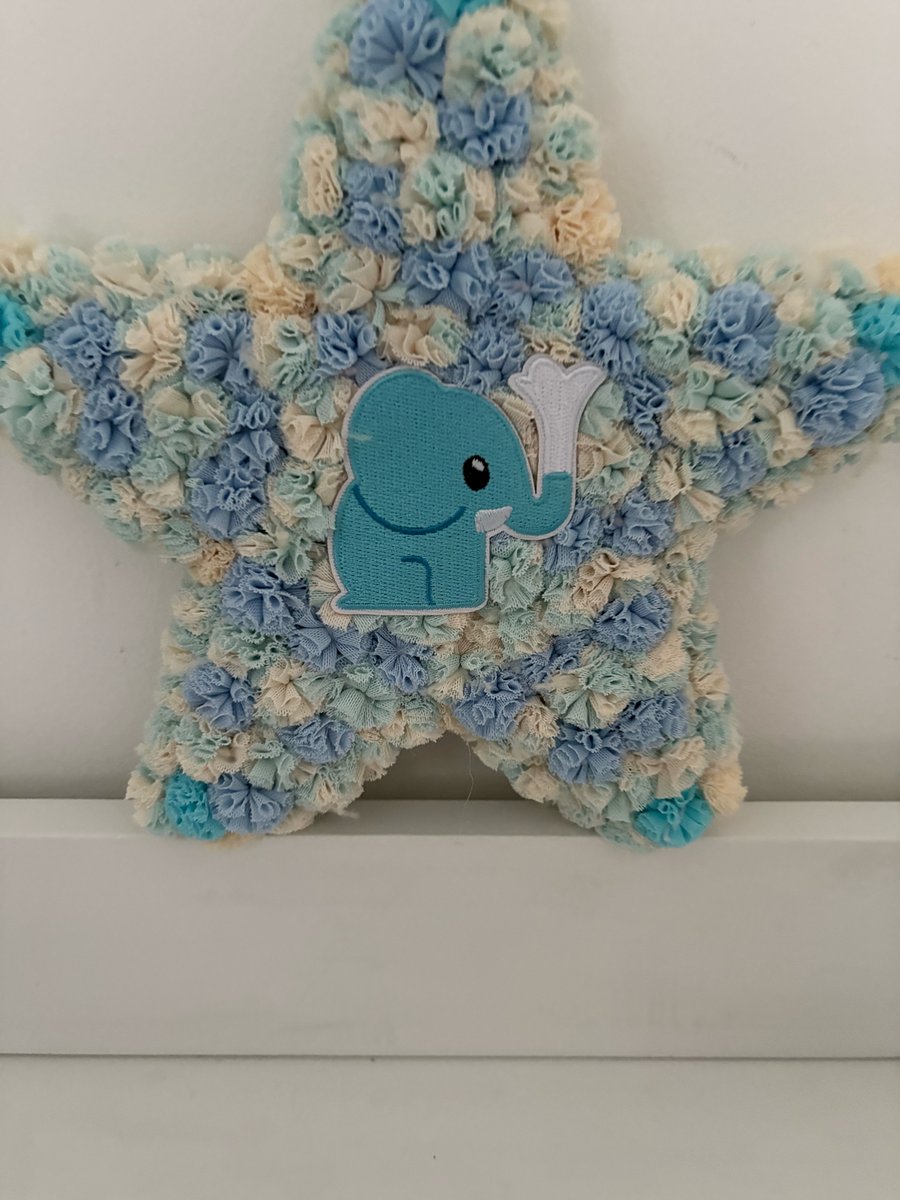 Baby boy wooden star shower wreath. 