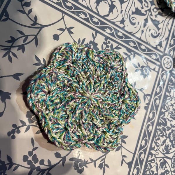 Crochet cotton reusable face pads (pack of 10)