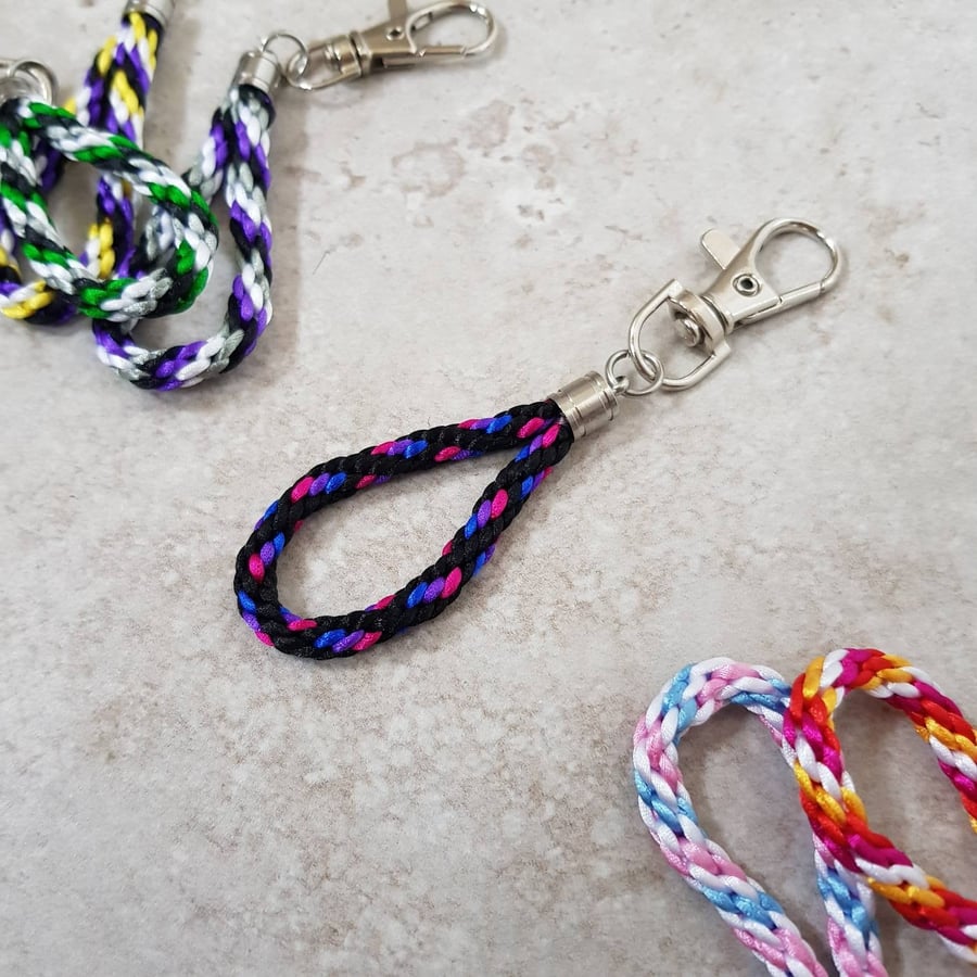 Bisexual loop Keyring, Bisexual flag Keychain, Bisexual pride macrame bag charm,