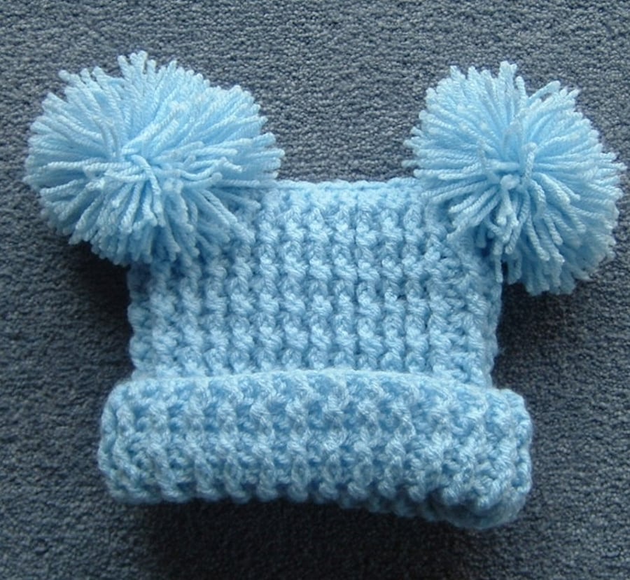 Baby R bag hat with pompoms (ref 654133) Folksy