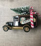 Vintage WHISKY  BLACK BOTTLE  die cast CHRISTMAS decoration - Image 2